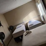 Apartamento Familia Simples